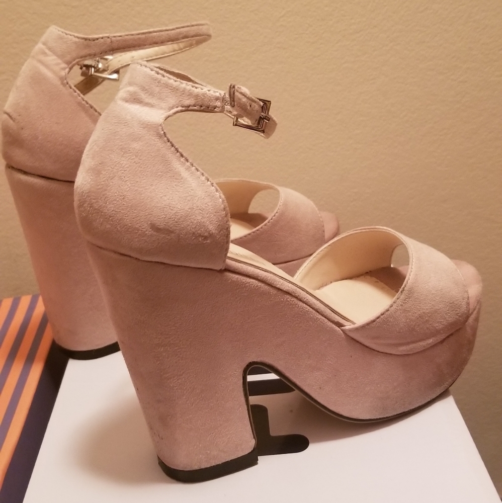 Elegant Beige Platform Heels